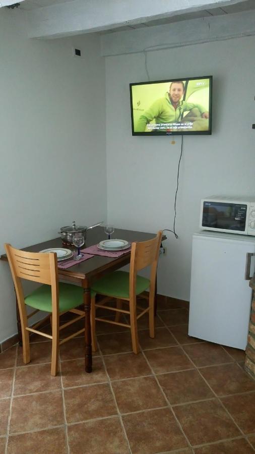 Apartmani Bartulasi Roč Екстериор снимка