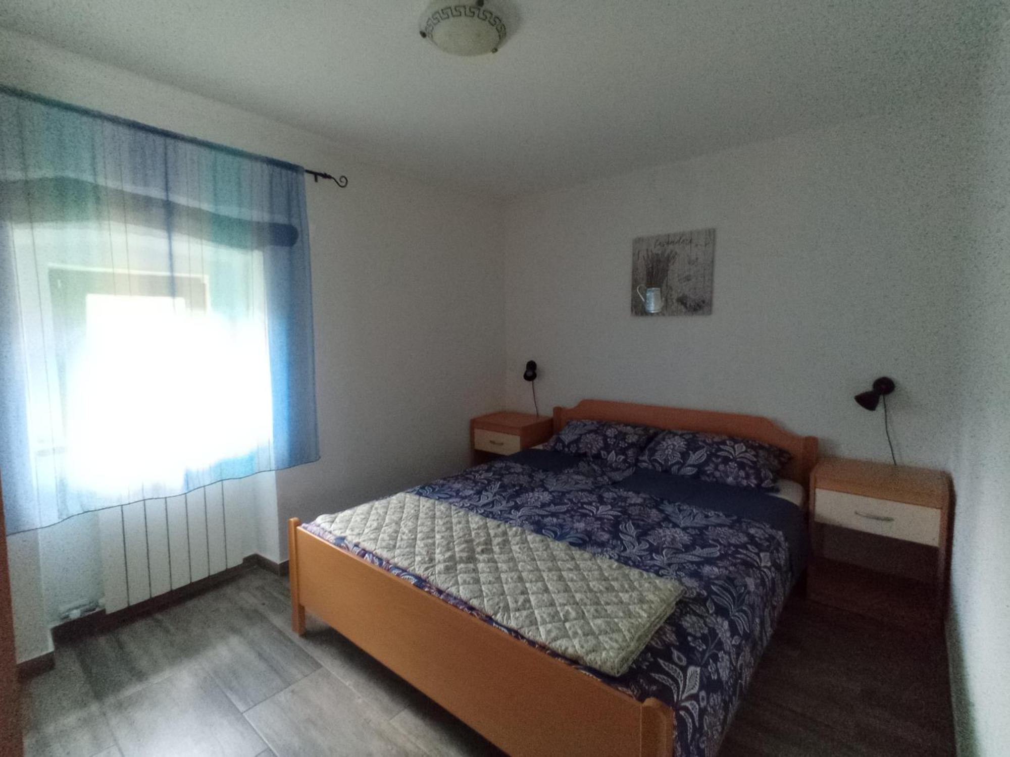 Apartmani Bartulasi Roč Екстериор снимка